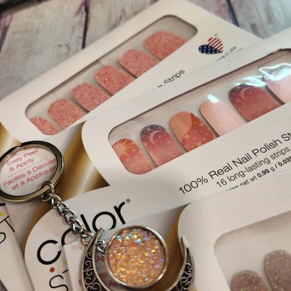 Retired Color Street- Mani Pedi bundle - Picture 3 of 8